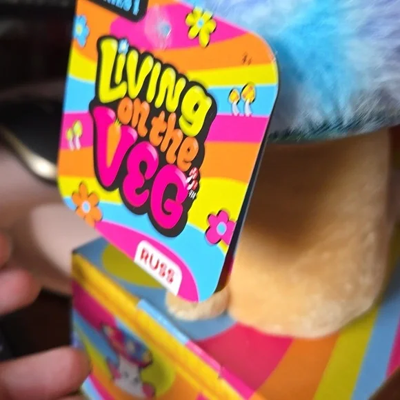 Living On The Veg, 2 Pack, NWT - Picture 4 of 5